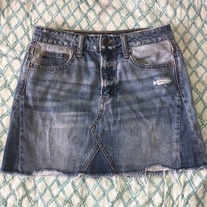 American Eagle Jean Skirt, Size 2